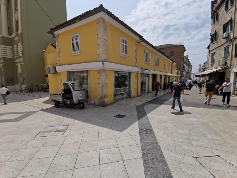 Teni Split Exterior foto